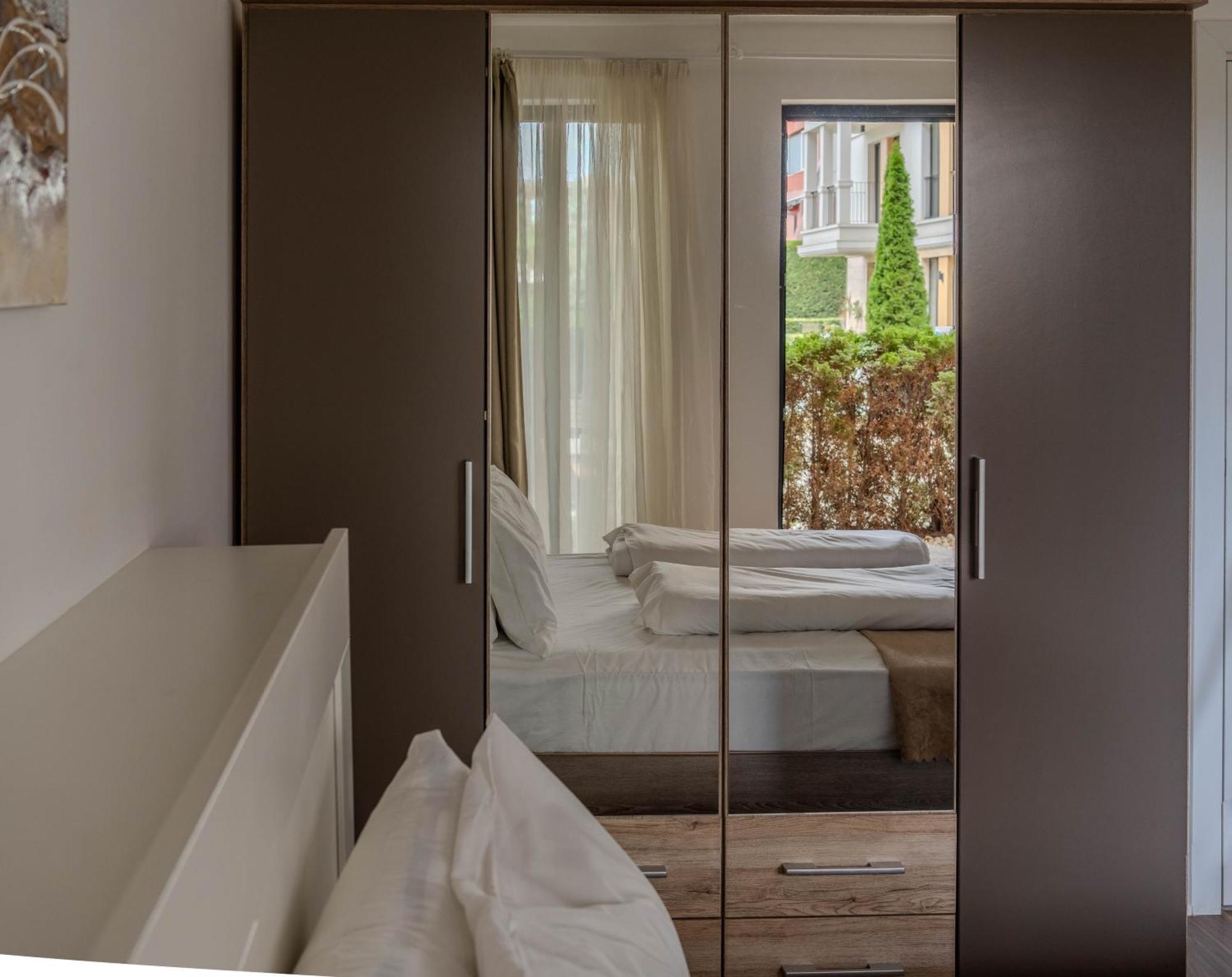 Apartment In Evargreen Complex With Terrace Варна Екстериор снимка